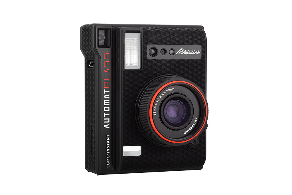 Le Lomo'Instant Automat Glass va être présenté dans une édition Magellan plutôt élégante.